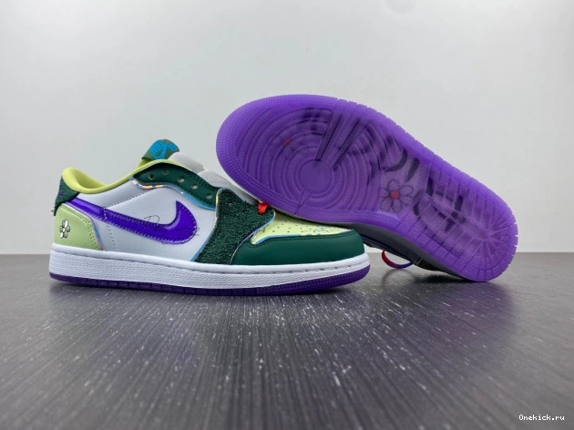 One Kick Retro Jordan OG Doernbecher FD9665-351 Low (2023) 1 0802